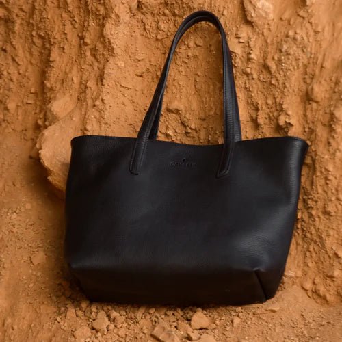 Why Every Fashionista Needs a Leather Tote