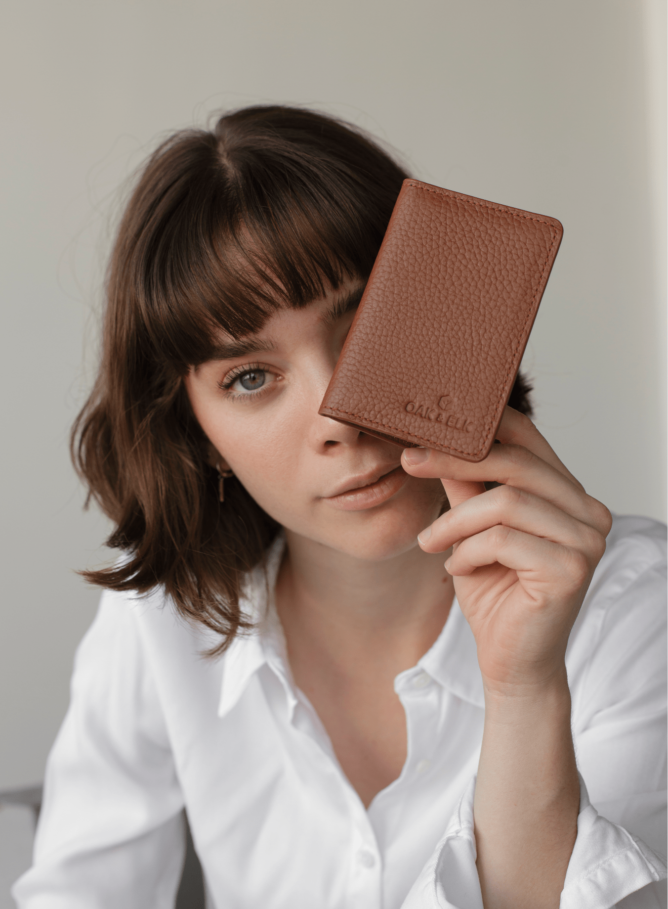 High-quality leather wallets, organizers, and compact accessories – OAK & ELK small goods.