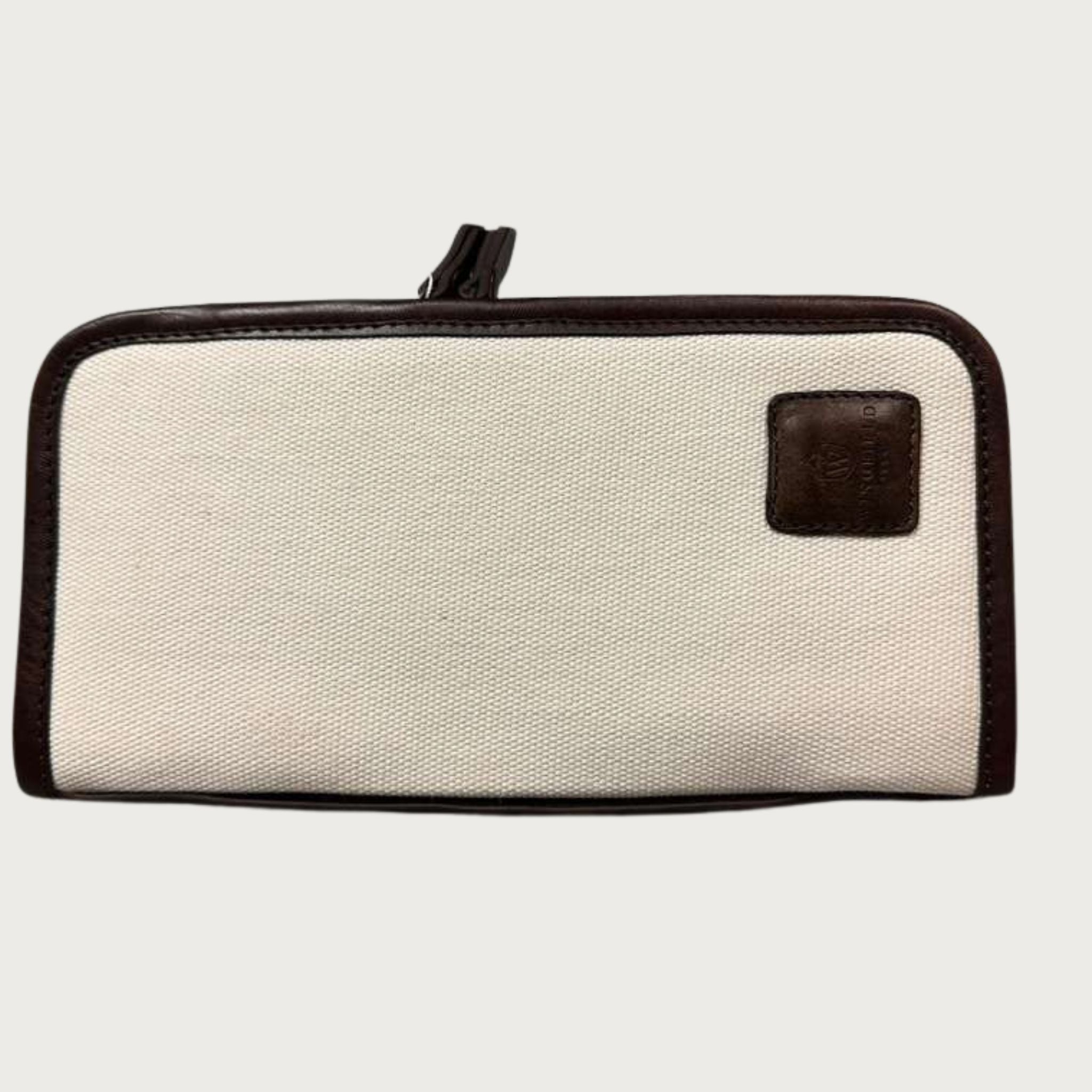 Wingfield Canvas Passport Wallet – Handcrafted Leather by OAK & ELK