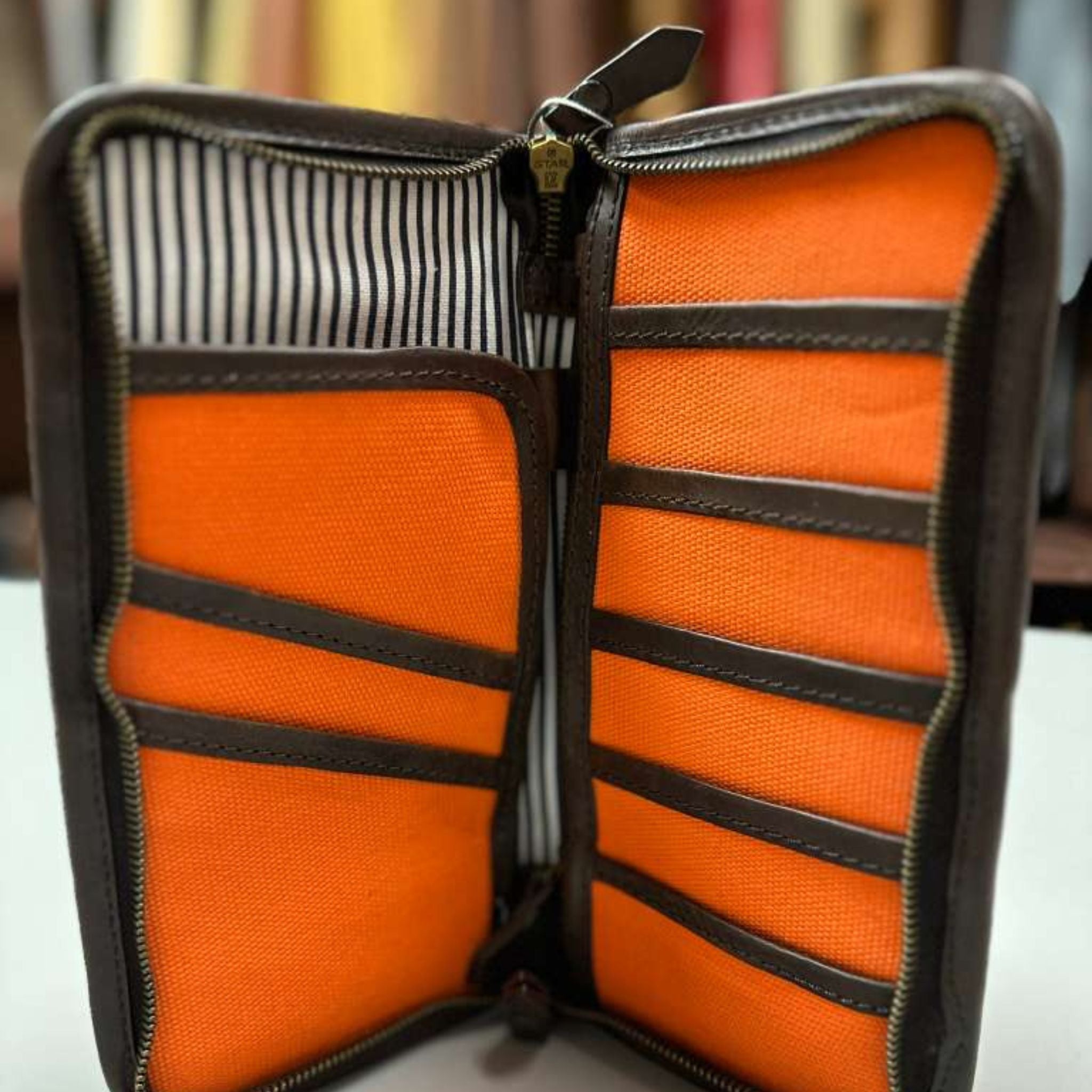 Wingfield Canvas Passport Wallet – Handcrafted Leather by OAK & ELK