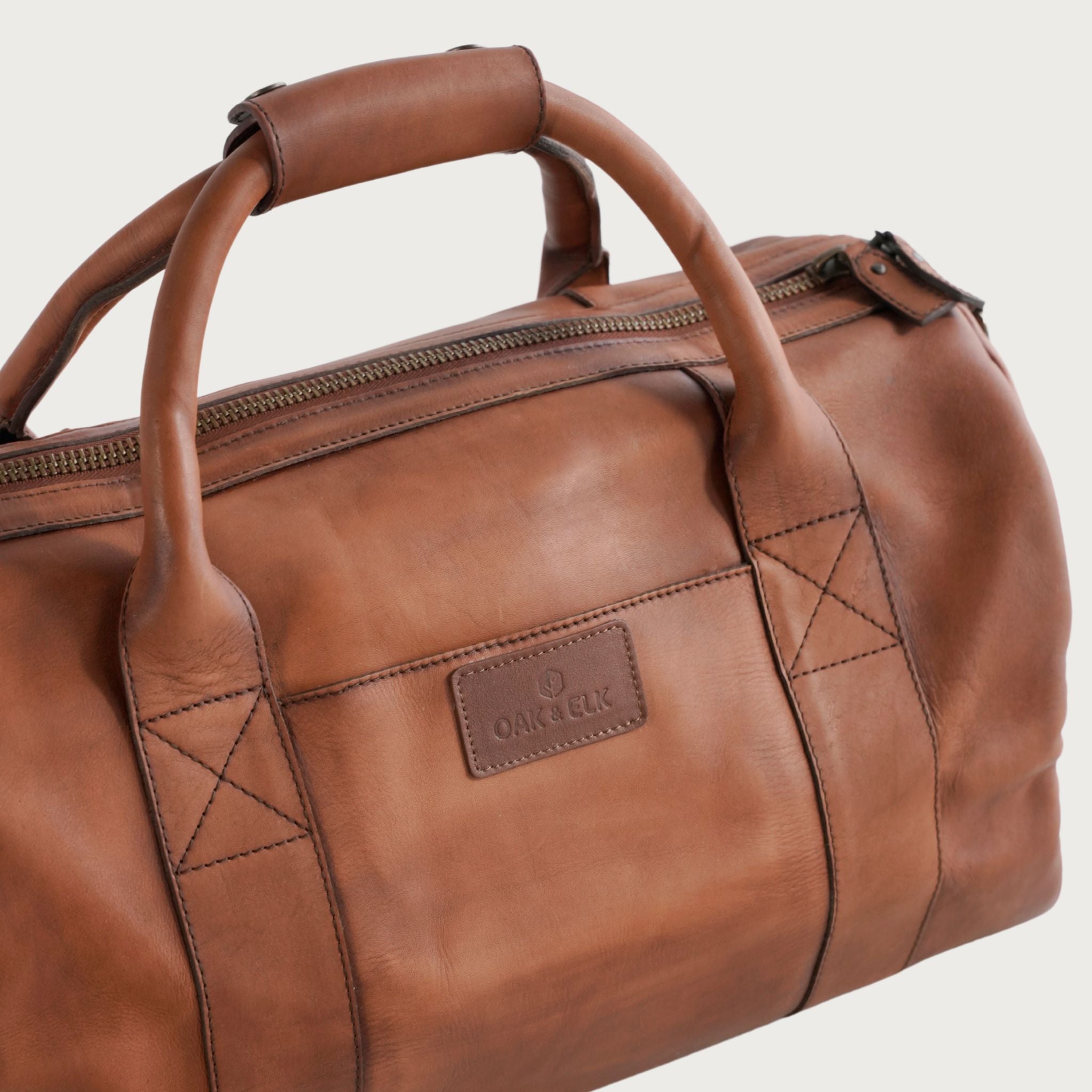 Brown leather duffel bag – Dakota Medium by OAK & ELK, handcrafted, durable, stylish ideal for short trips or weekend travel