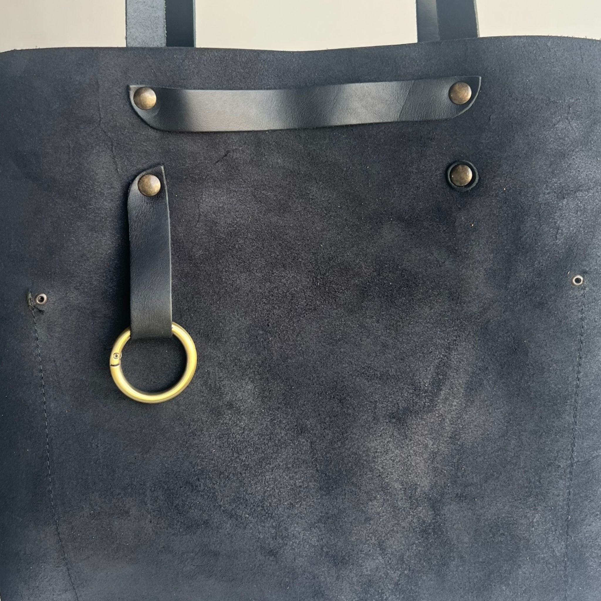 Full grain leather tote bag – Classic design by OAK & ELK, unlined, spacious, handmade and perfect for everyday use
