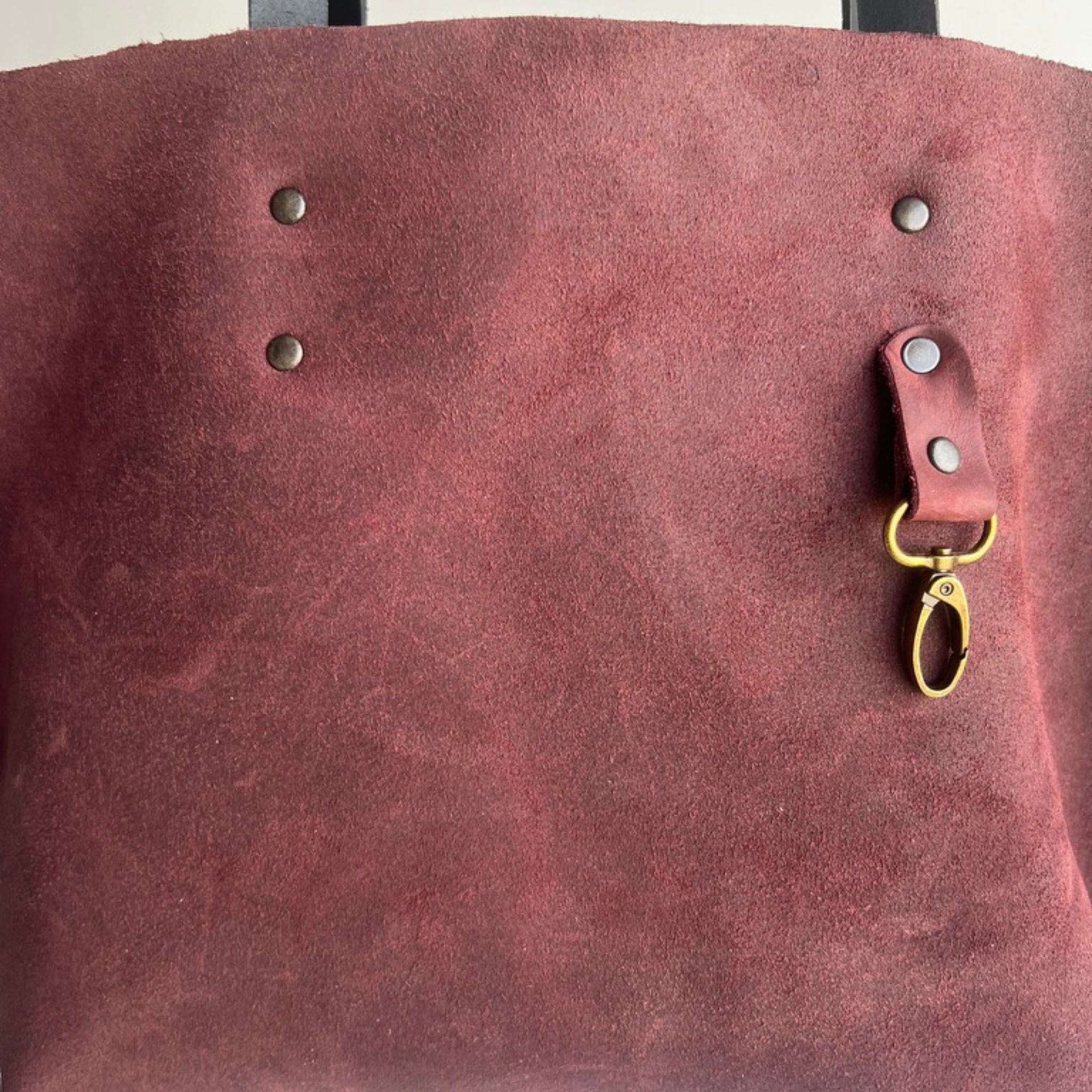 Full grain leather tote bag – Classic design by OAK & ELK, unlined, spacious, handmade and perfect for everyday use