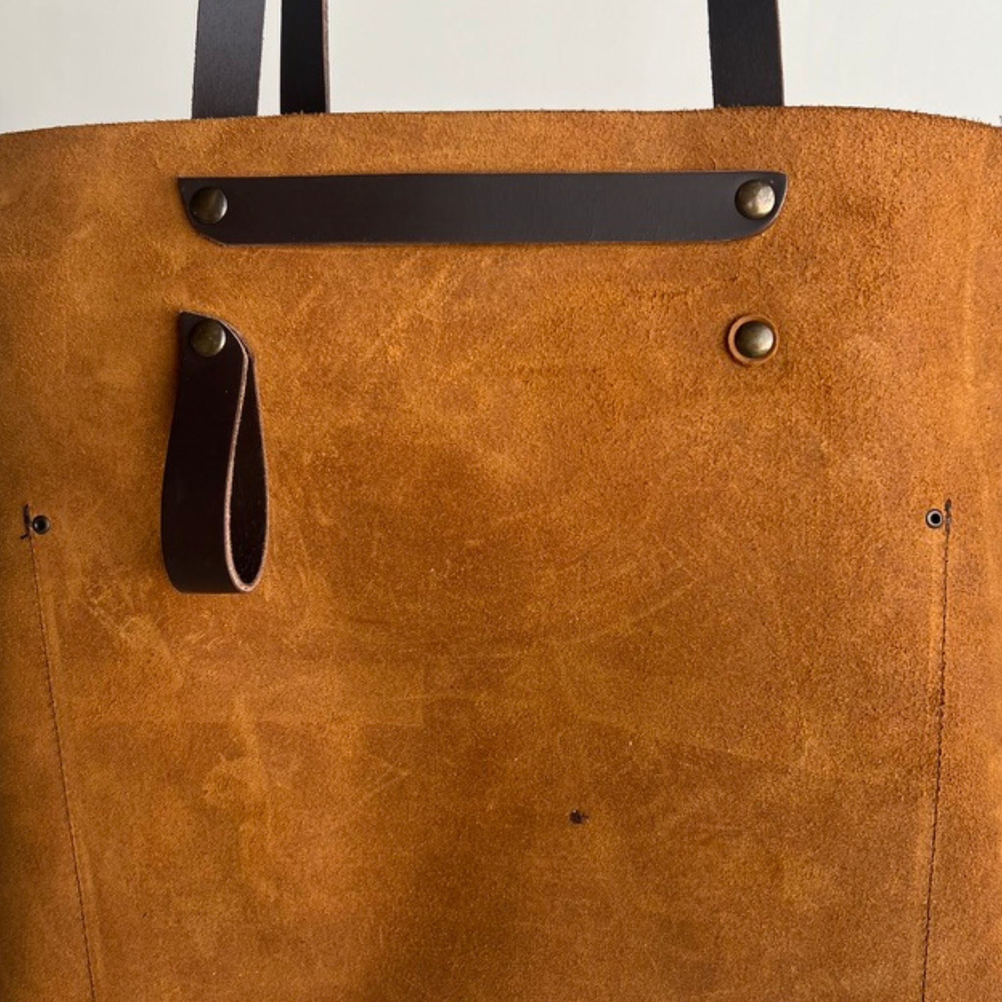 Full grain leather tote bag – Classic design by OAK & ELK, unlined, spacious, handmade and perfect for everyday use