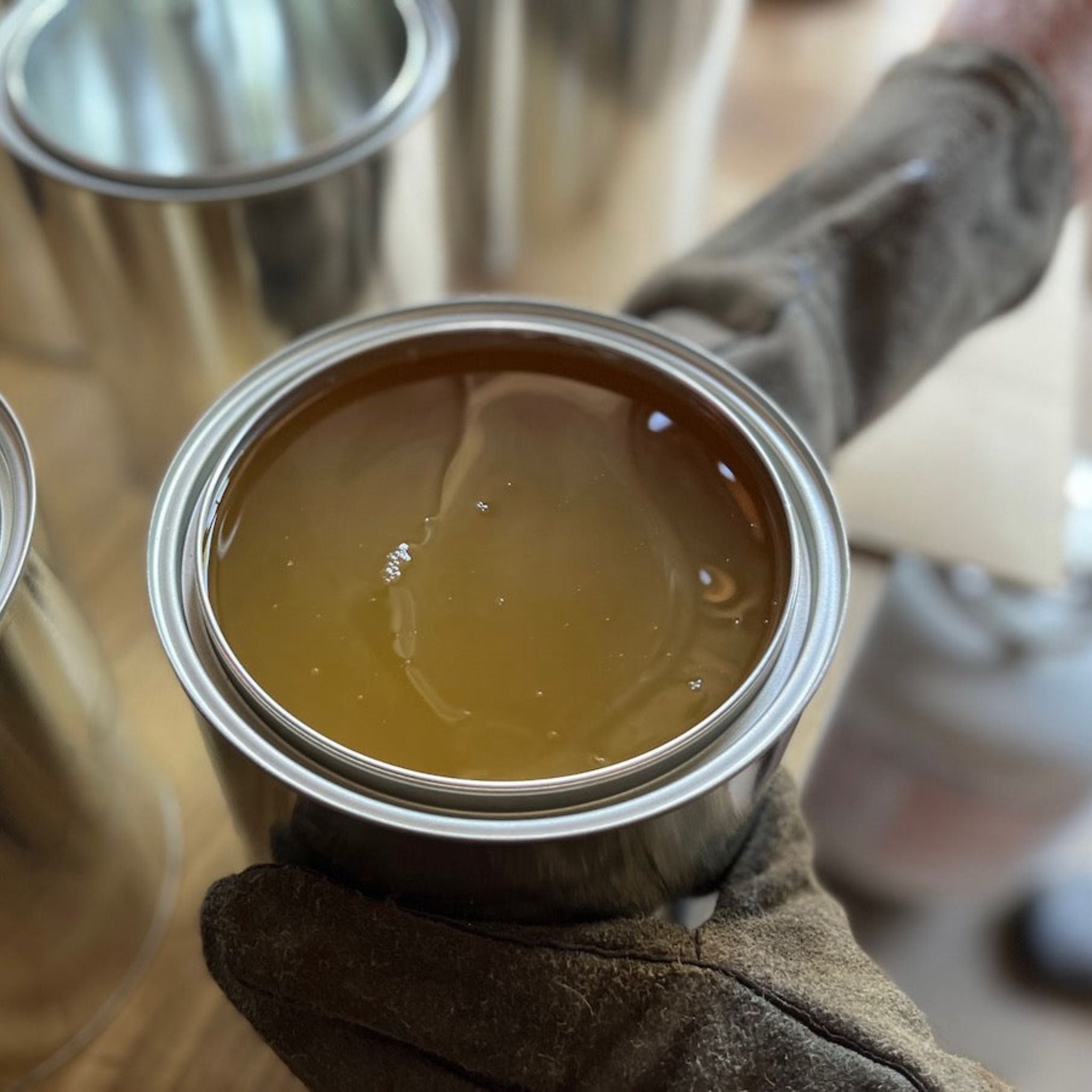 Snowshoe Leather Conditioner - Quart – Handcrafted Leather by OAK & ELK