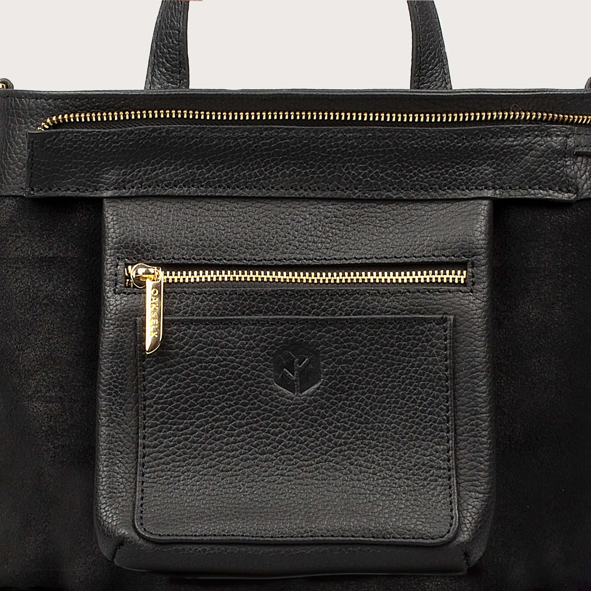 Leather crossbody bag – Emily by OAK & ELK, full grain leather with zipper closure, adjustable strap and inner pocket