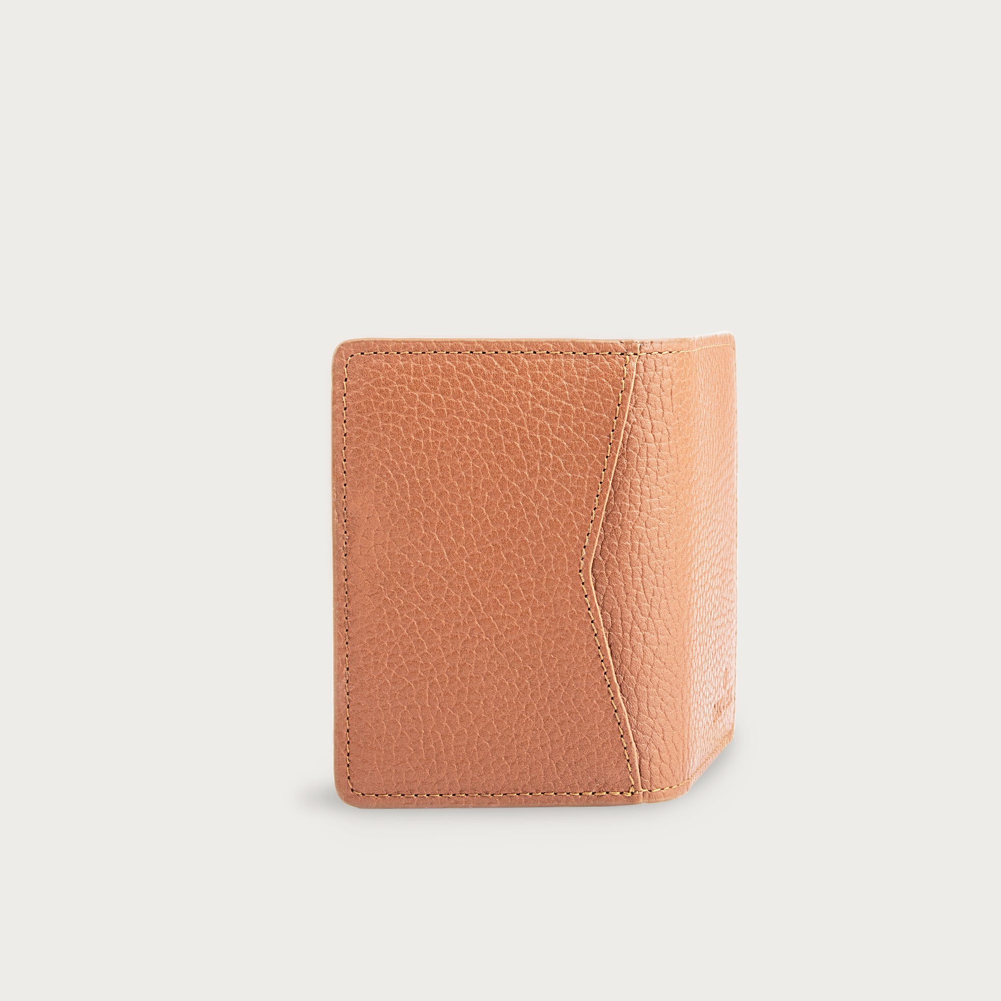 Slim leather pocket organizer with card slots and central pocket — ideal for minimalist everyday carry. OAK & ELK.